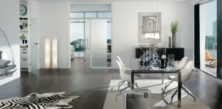 0470_L_Tuerelemente_designorientierte_Wohnform_ROYAL_(Glas_Duo),_geschosshoch_Drehtuer_1-flg.+Schiebetuerbeschlag-ART