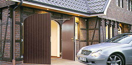 Garagentore und Antriebe