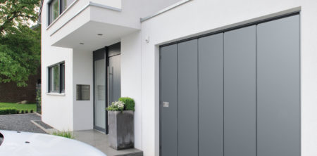 Garagentore und Antriebe