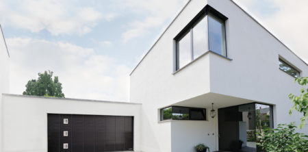 Garagentore und Antriebe