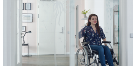 Funktionstüren-Flyer Barrierefreiheit