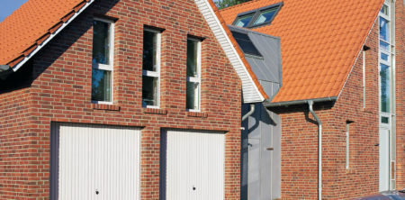 Garagentore und Antriebe