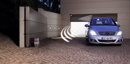 Garagentore und Antriebe