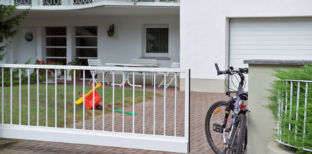 Garagentore und Antriebe