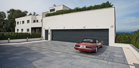Garagentore und Antriebe