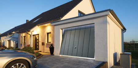 Garagentore und Antriebe