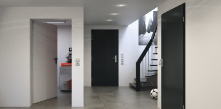 Haustüren und Innentüren
